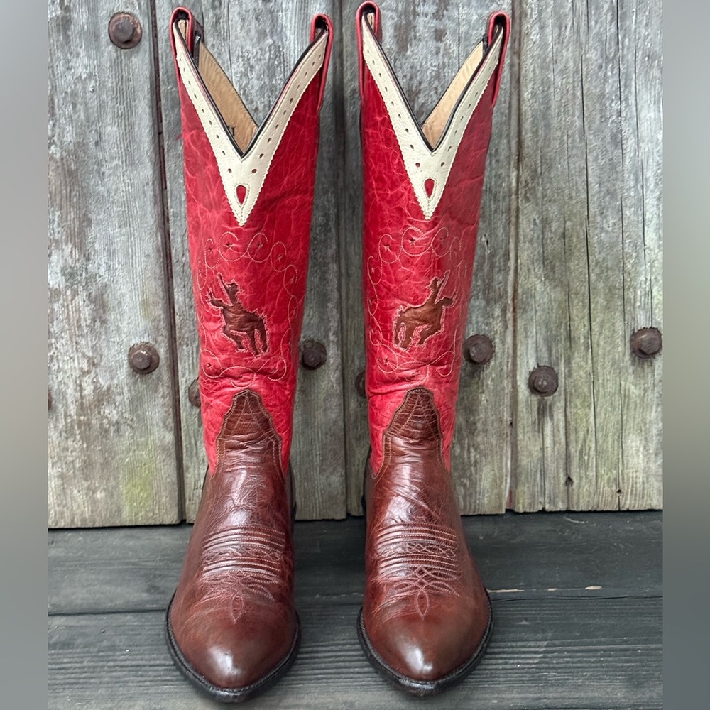 Rare Vintage Larry Mahan Bucking Horse Inlay and Gold Stars✨Women's Cowboy Boots